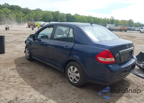 2011 Nissan Versa 1.8S z USA, uszkodzony, nr VIN 3N1BC1AP8BL362006